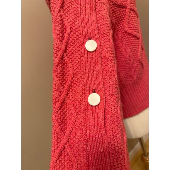 HELLESSY New York 100% Merino Wool Pink Turtleneck Sweater Button Sleeve Sz XS - Picture 3 of 6